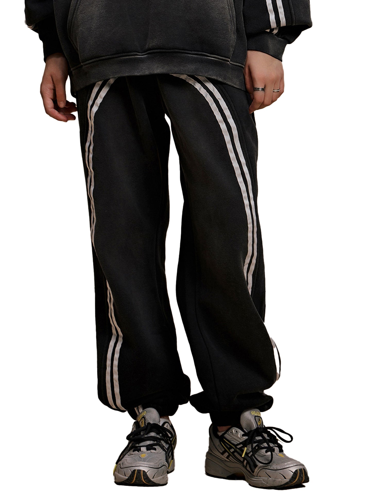 BEESMOOVEDark Motion Jogged Sweatpants