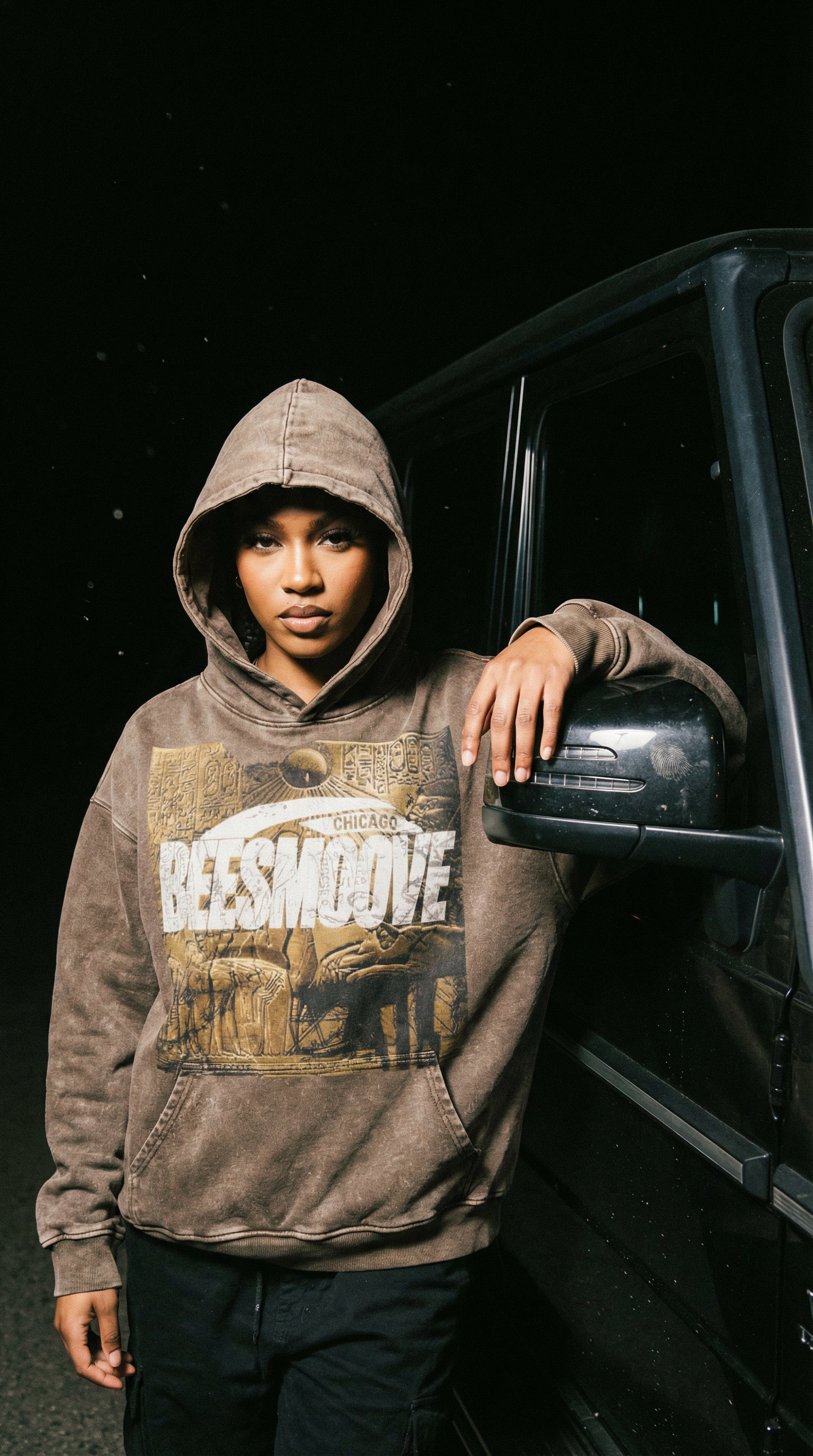 BEESMOOVE “Golden Dynasty” Hoodie