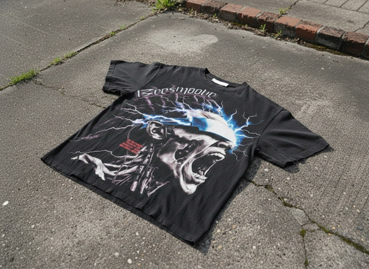 BEESMOOVE Born From Voltage Shirt 4-26