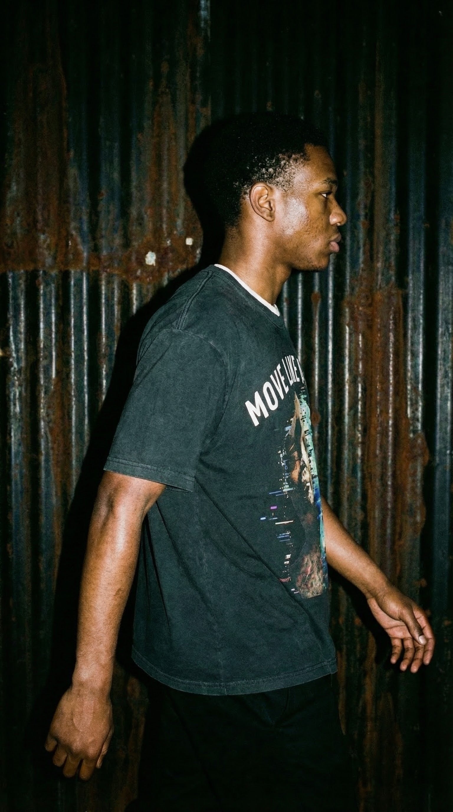 BEESMOOVE: Move Like A God  T-Shirt