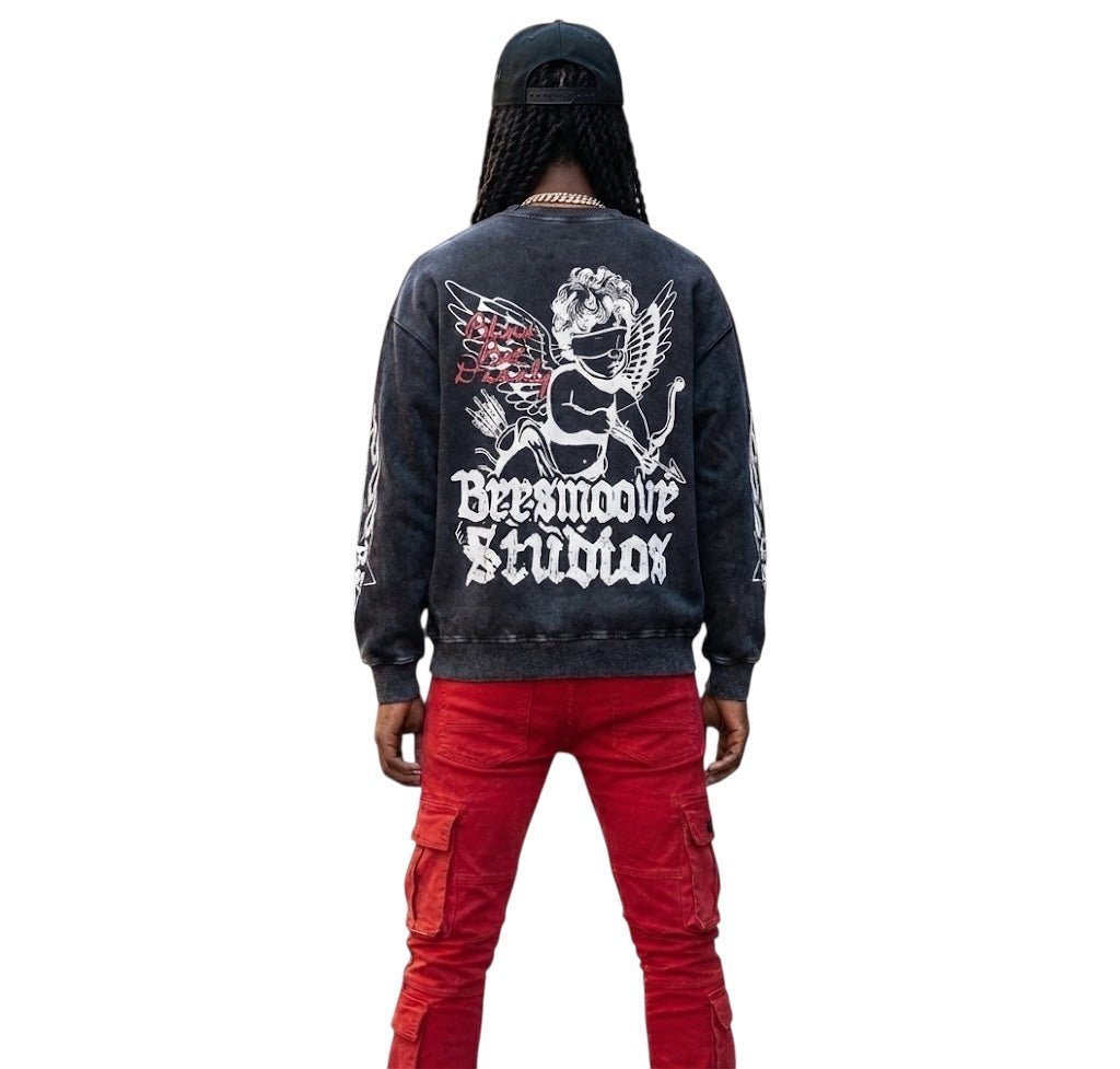 BEESMOOVE Blind But Deadly Washed Oversized Sweatshirt - Beesmoove