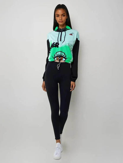 Beesmoove eye catcher green Women’s cropped windbreaker - Beesmoove 