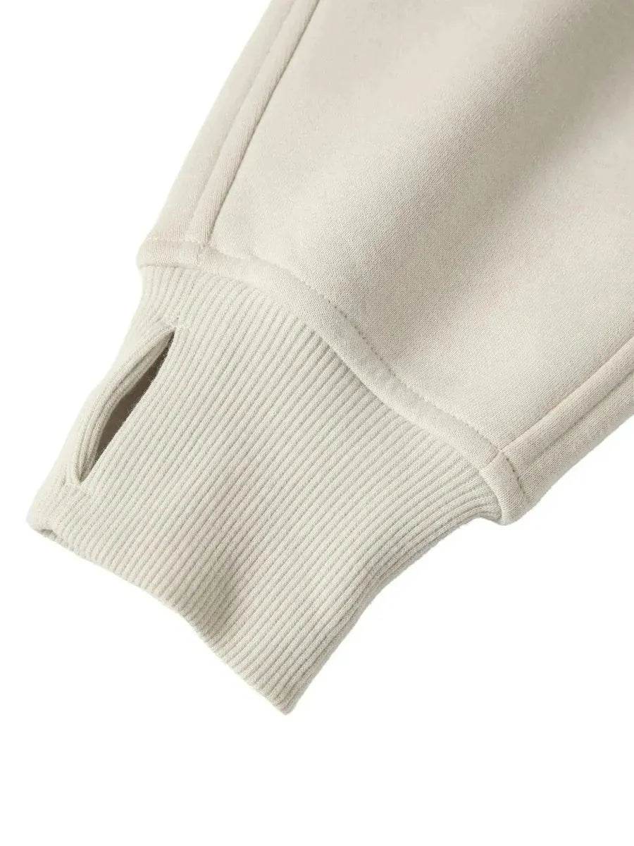 Beesmoove Hivebreaker Edition unbound Cropped Half-Zip Hoodie - Beesmoove 
