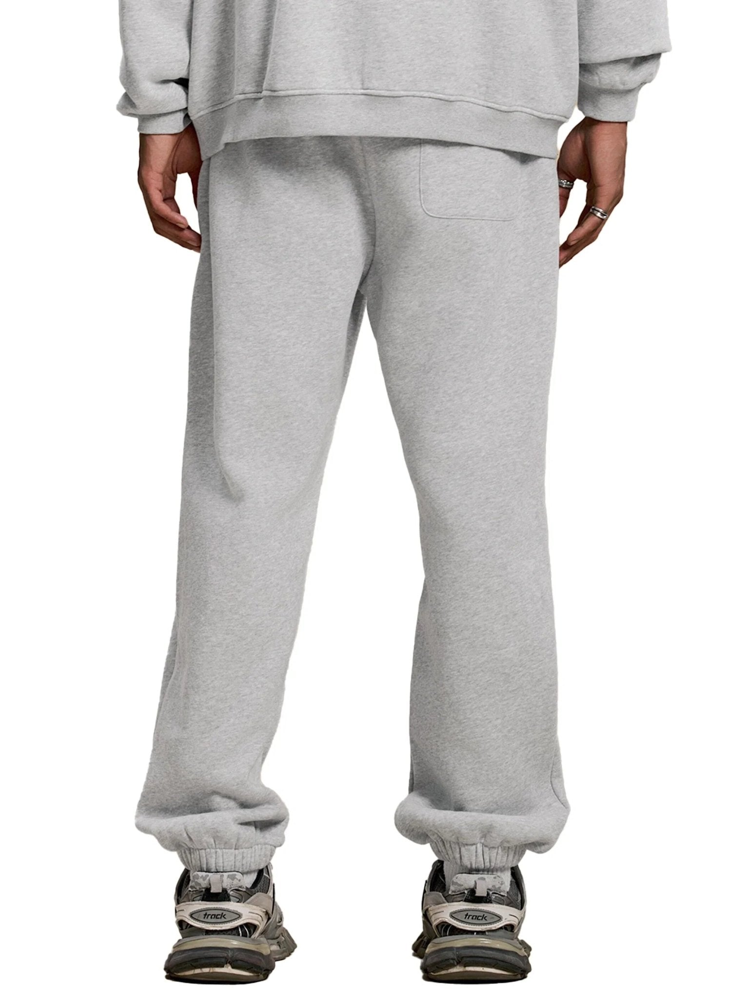 BEESMOOVE Noir Motion Kit Set - Jogged Sweatpants gray - Beesmoove