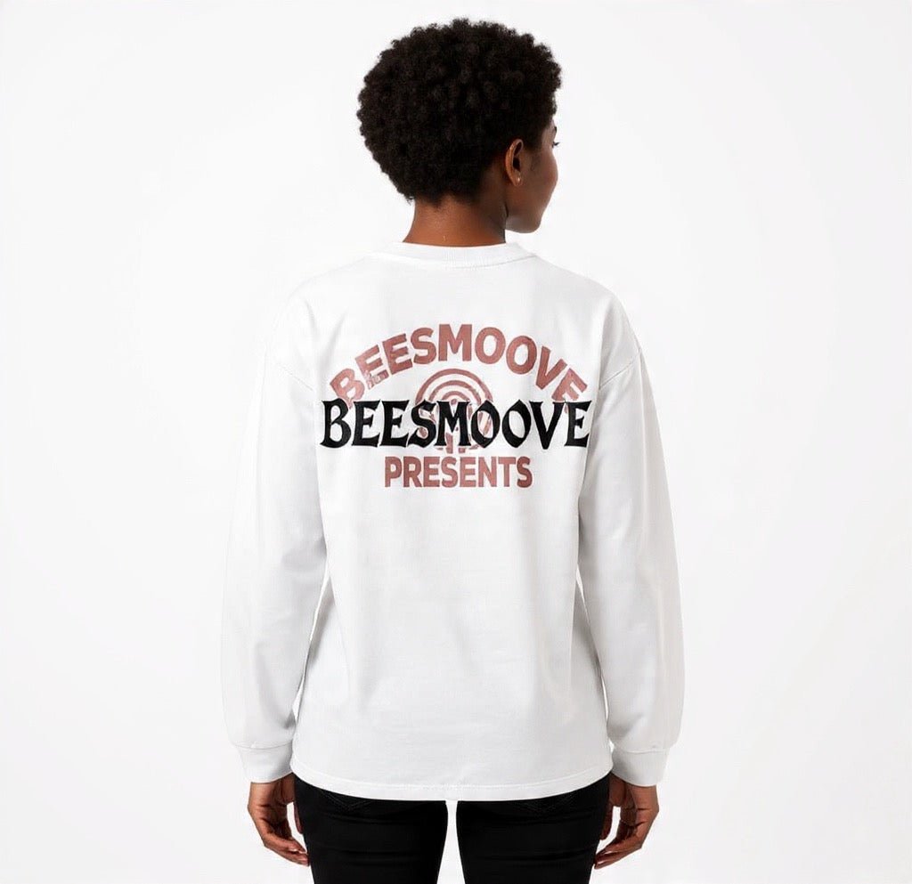 BEESMOOVE Stay Aware Oversized Long Sleeve T-Shirt - Beesmoove