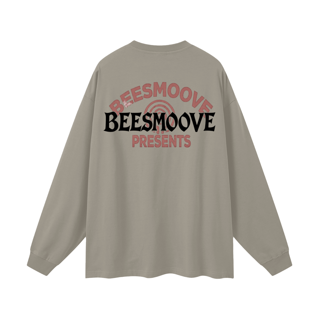BEESMOOVE Stay Aware Oversized Long Sleeve T-Shirt - Beesmoove